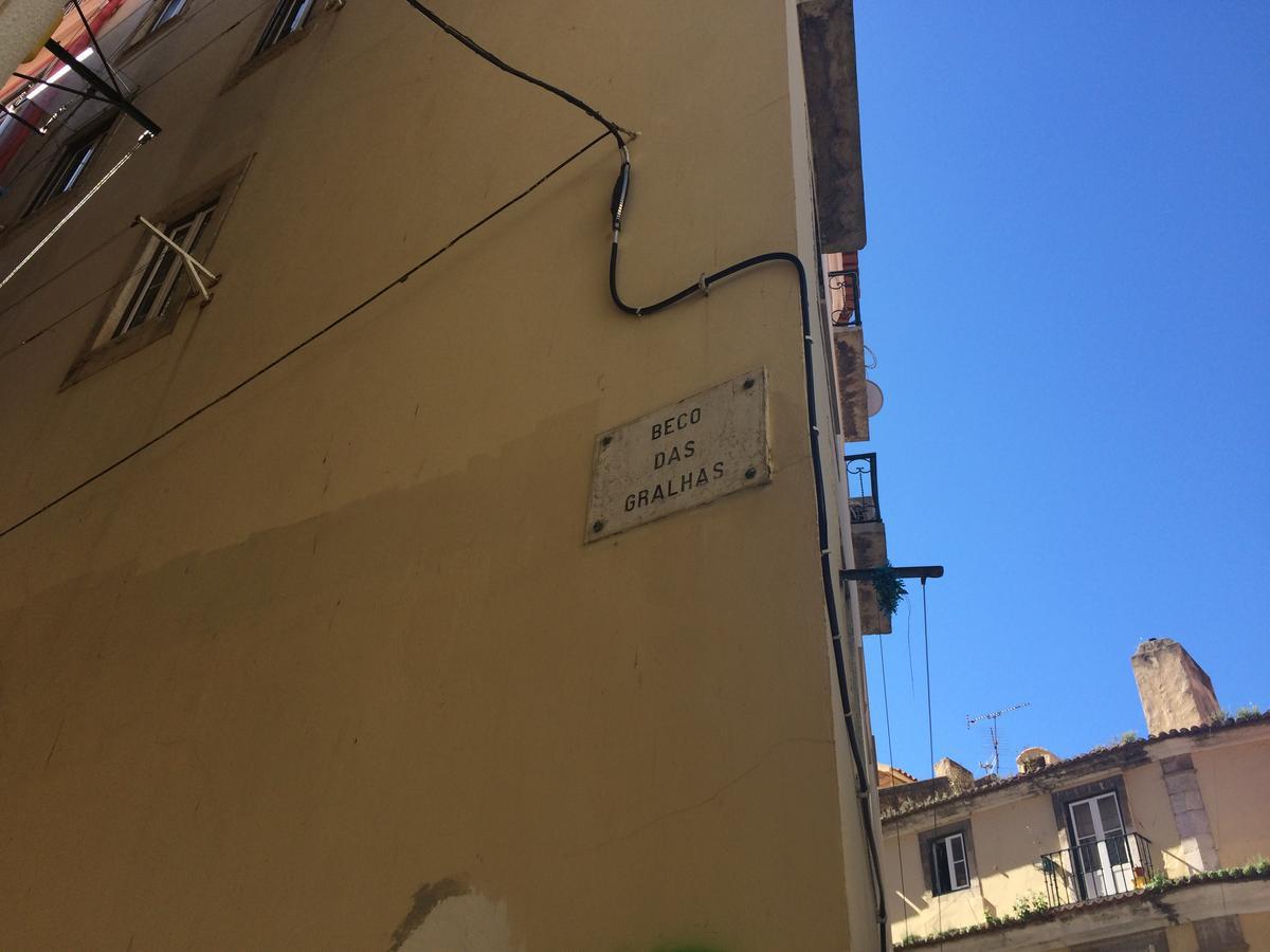 Guesthouse Castelo Lisboa Exteriör bild