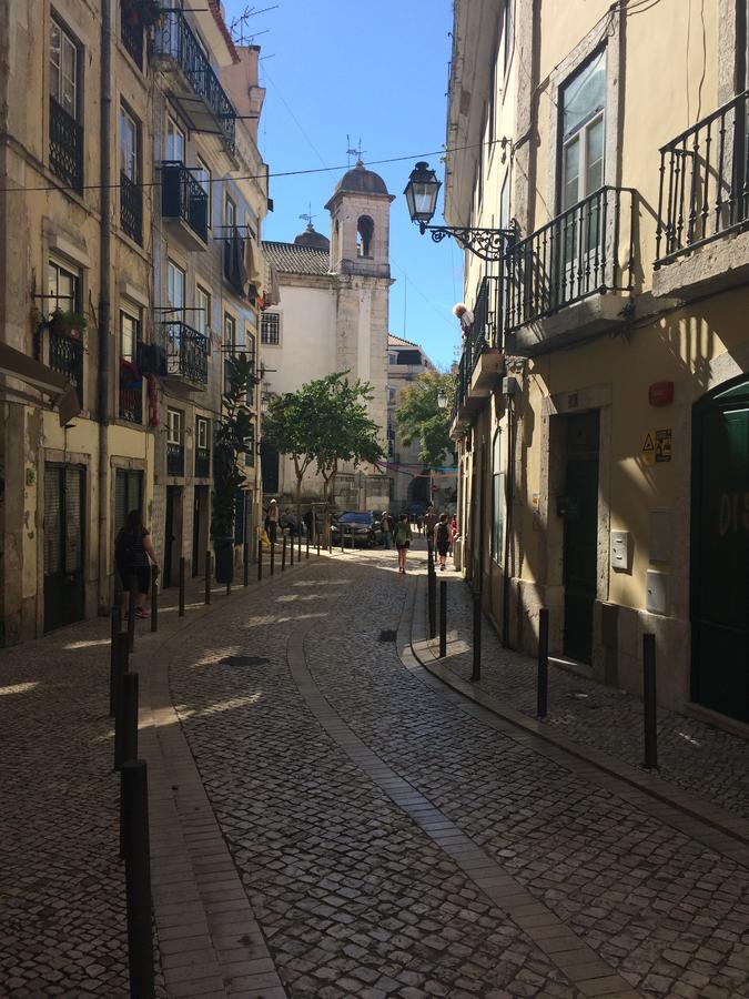 Guesthouse Castelo Lisboa Exteriör bild