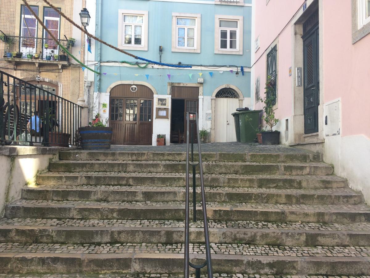 Guesthouse Castelo Lisboa Exteriör bild