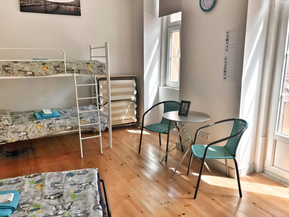Guesthouse Castelo Lisboa Rum bild