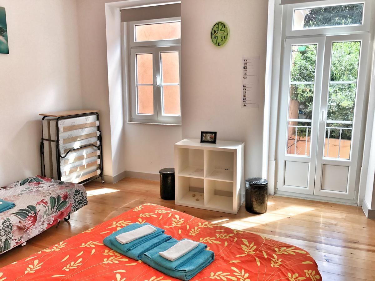 Guesthouse Castelo Lisboa Rum bild